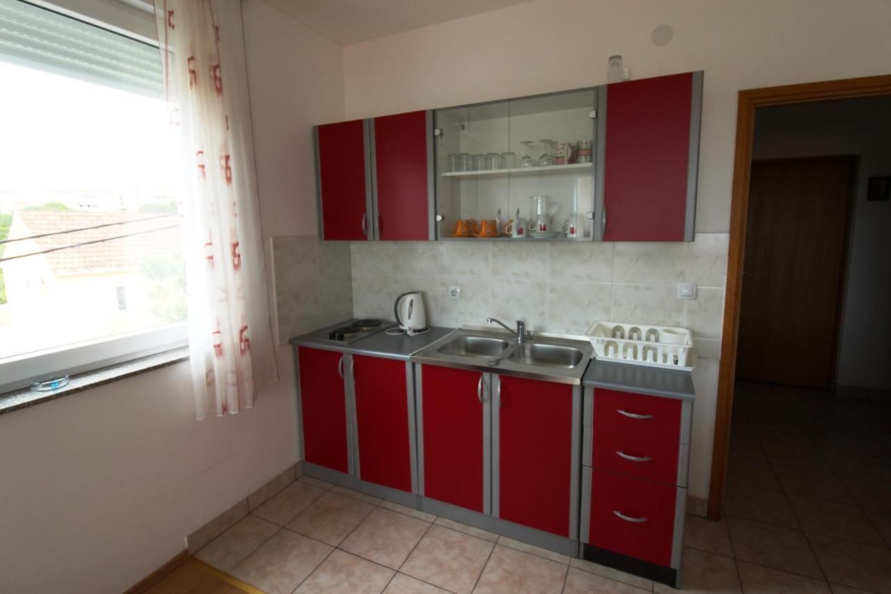 Apartment Sea View Saric Drage Exterior photo