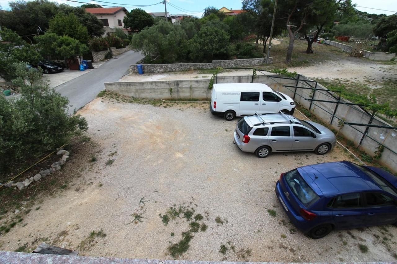 Apartment Sea View Saric Drage Exterior photo