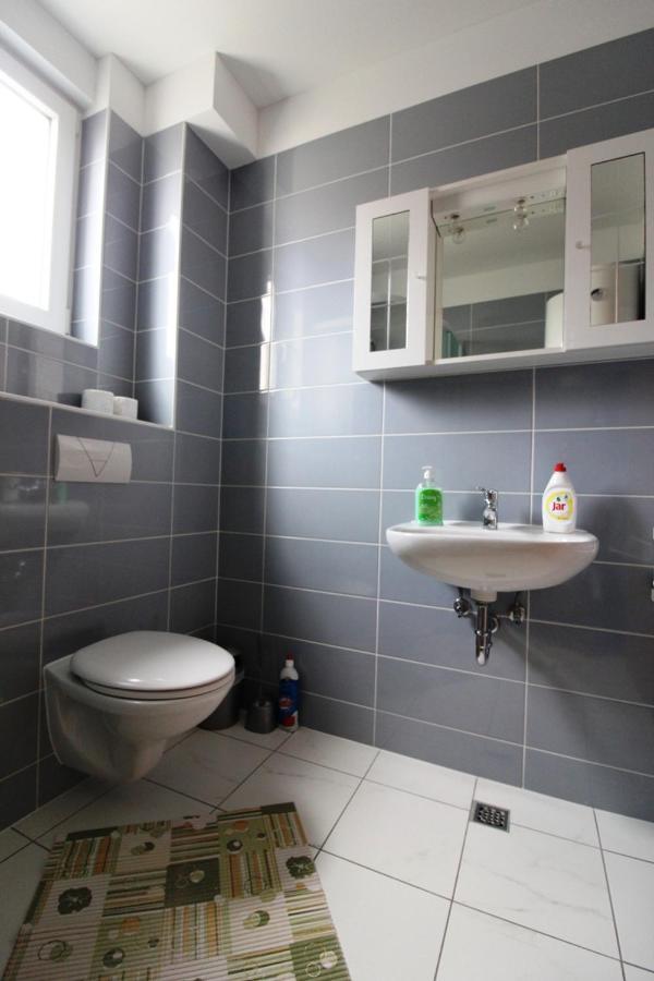 Apartment Sea View Saric Drage Exterior photo