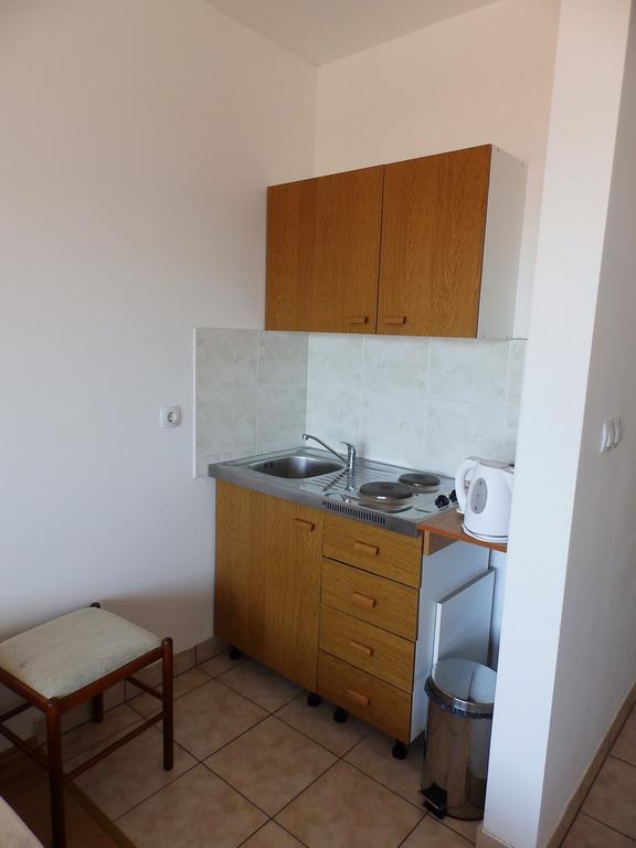 Apartment Sea View Saric Drage Exterior photo
